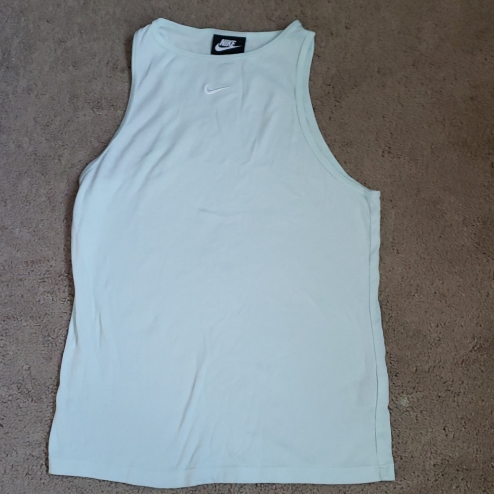 Nike tank